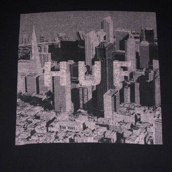 😊Men’s Huf T-shirt Medium 😊 - Picture 2 of 3
